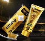 Closeup Gold FIFA Limited Edition  - Image 2